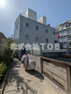 REFUGE O FOREST IIIの画像