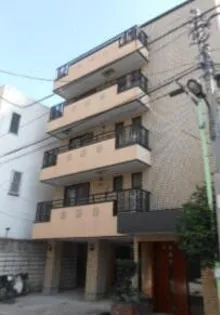 アンプルミエールの画像