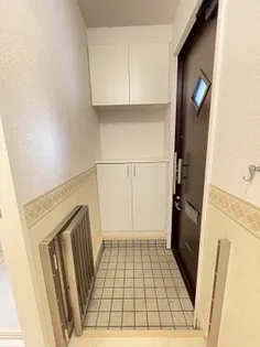 シャーメゾンShine【2階】の玄関