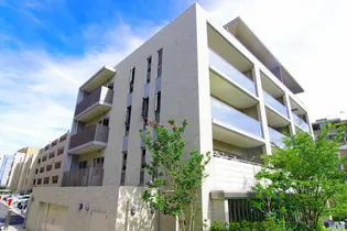 大阪府豊中市新千里西町2【マンション】の外観