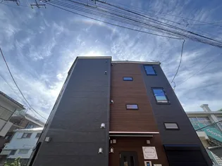 夢のヴィオレット【2階】の外観