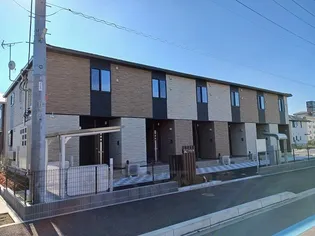 ロイヤル・鈴 H【2階】の外観