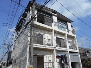 第1あずみの荘【1階】の外観