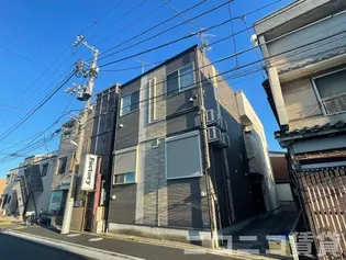 アルストロメリア【2階】の外観
