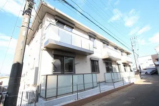 アメニティー伊勢原池端アパの外観