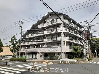 東京都多摩市鶴牧1【マンション】の外観