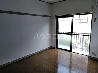 サンマリノ池田【2階】の内装