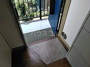 サンマリノ池田【2階】の玄関