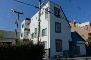 東京都国立市青柳1【マンション】の外観