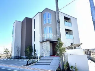 エペリ・メゾン【2階】の外観