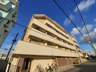 シャンテー中宮3【4階】の外観