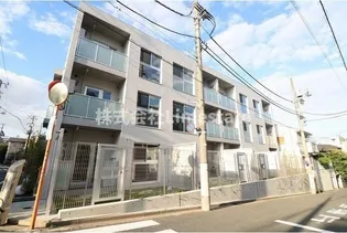 プレディアコート代々木上原【1階】の外観