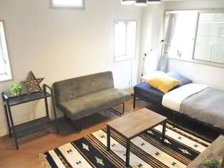 東京都新宿区新宿1【マンション】の外観