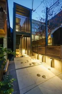 東京都渋谷区鉢山町【マンション】の外観