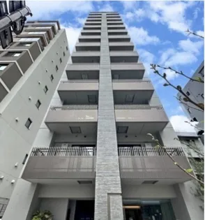 東京都新宿区四谷三栄町【マンション】の外観