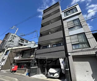 ブリエ五条大宮【3階】の外観