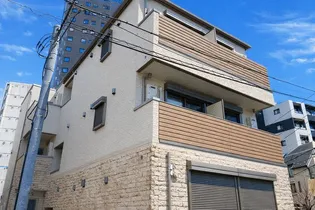 パーククロス西新宿【2階】の外観