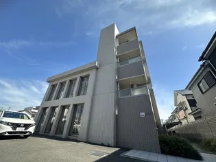 クレセントコートの画像