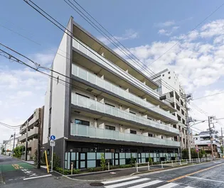 東京都新宿区上落合2【マンション】の外観