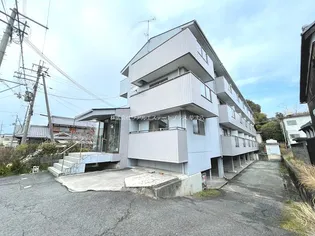 グランドコーポTAKA【1階】の外観