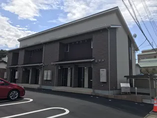 カリス・アルカディア【1階】の外観