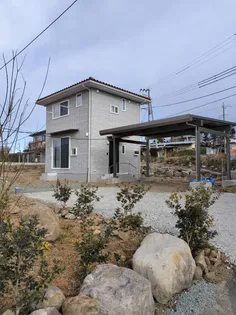 ローリングヒルズ小淵沢【2階】の外観