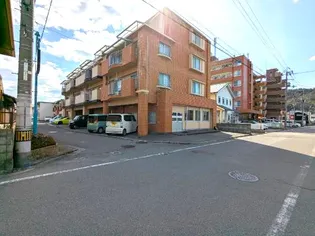 メゾン栗林【2階】の外観