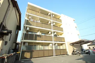 レジェンド五日市八幡【3階】の外観