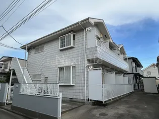 コーポ三栄【2階】の外観