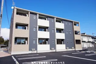 ベルカーサ【3階】の外観