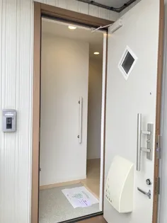 シャーメゾンWe-II【2階】の玄関