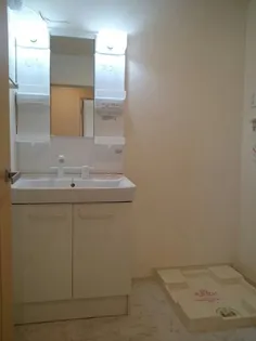 ヴィラ・プランドール I【2階】の内装