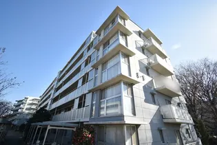 URグリーンタウン小金井【6階】の外観