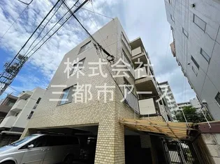 マンションアルファ不動前【2階】の外観