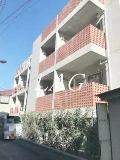 ウェルスクエアイズム初台【2階】の外観