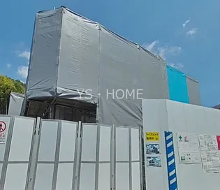 リヴェリの画像