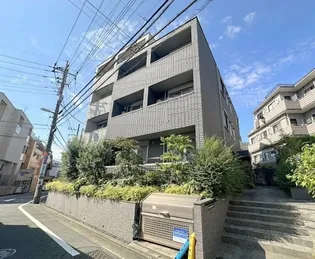 東京都目黒区五本木1【マンション】の外観