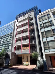 URBINO(ウルビーノ)西新宿【3階】の外観