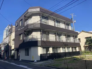 メゾンラールの画像