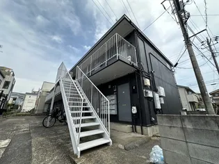 東京都八王子市大塚【マンション】の外観