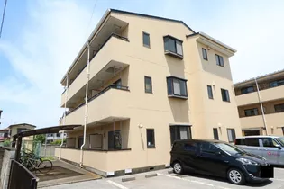 タカラ峰ハイツB棟【3階】の外観