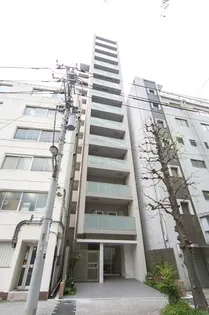 東京都千代田区飯田橋2【マンション】の外観