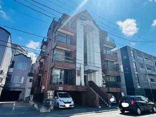 ヴィラプリンス【3階】の外観