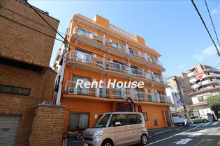 東京都渋谷区初台2【マンション】の外観