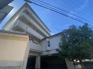 エレガント甲子園【4階】の外観