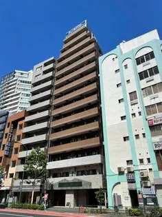 東京都新宿区舟町【マンション】の外観