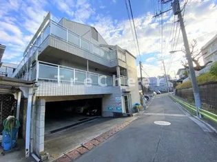 ハイツかつら【3階】の外観