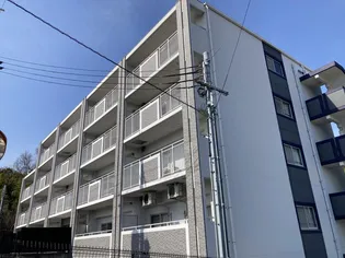 ウエストインヒルズ【5階】の外観