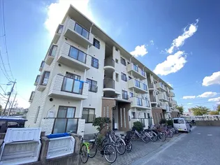 ヴィラ赤とんぼ【4階】の外観