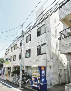 ウエストインパート18の画像